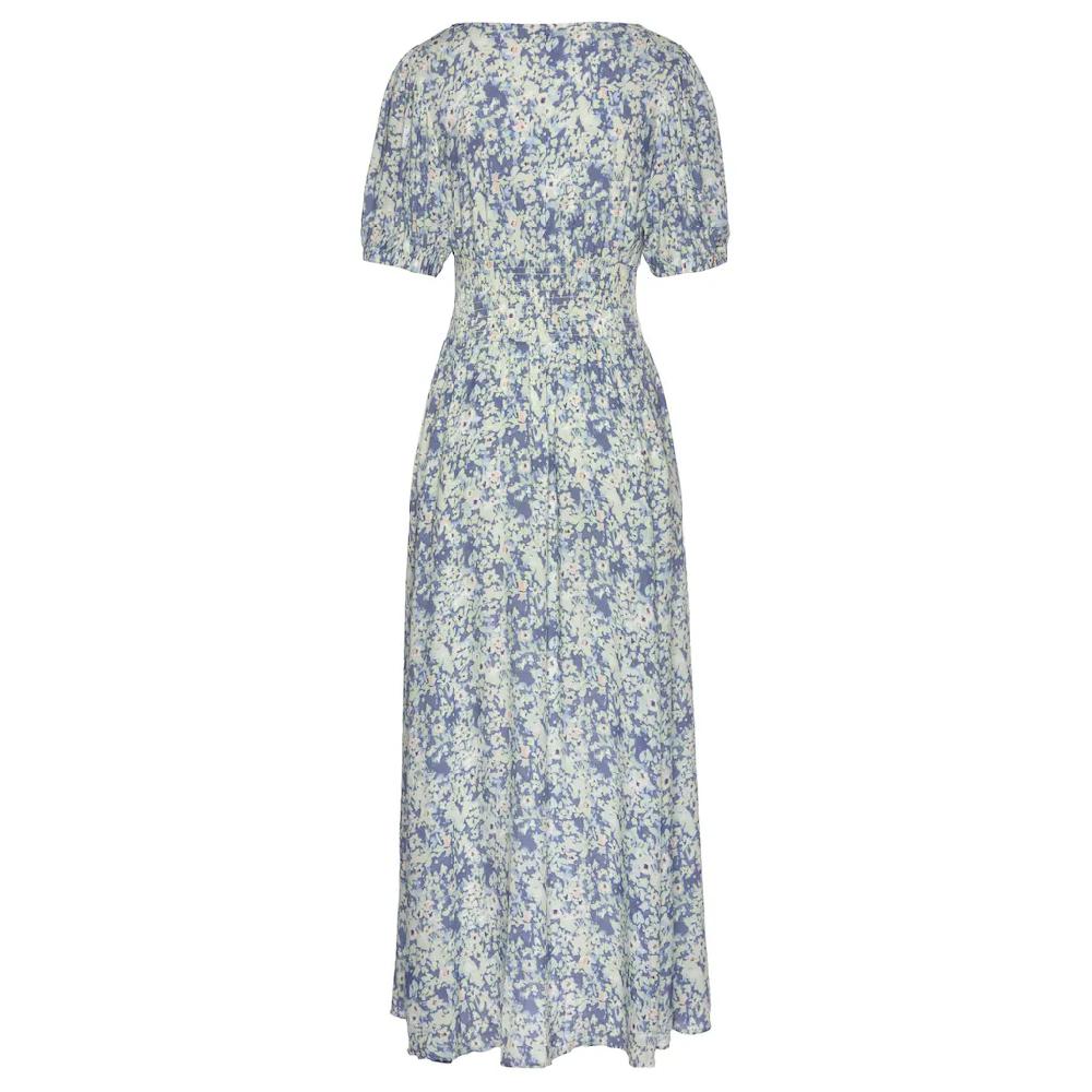 Buffalo Maxikleid mit zartem Blumendruck und V-Ausschnitt Sommerkleid Strandkleid Kostenloser Versand international