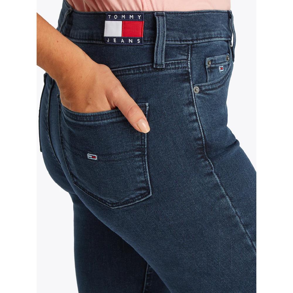 Tommy Jeans Skinny-fit-Jeans »Nora Mid Rise Skinny Fit« mit Waschung mit Logo-Badge Günstig kaufen