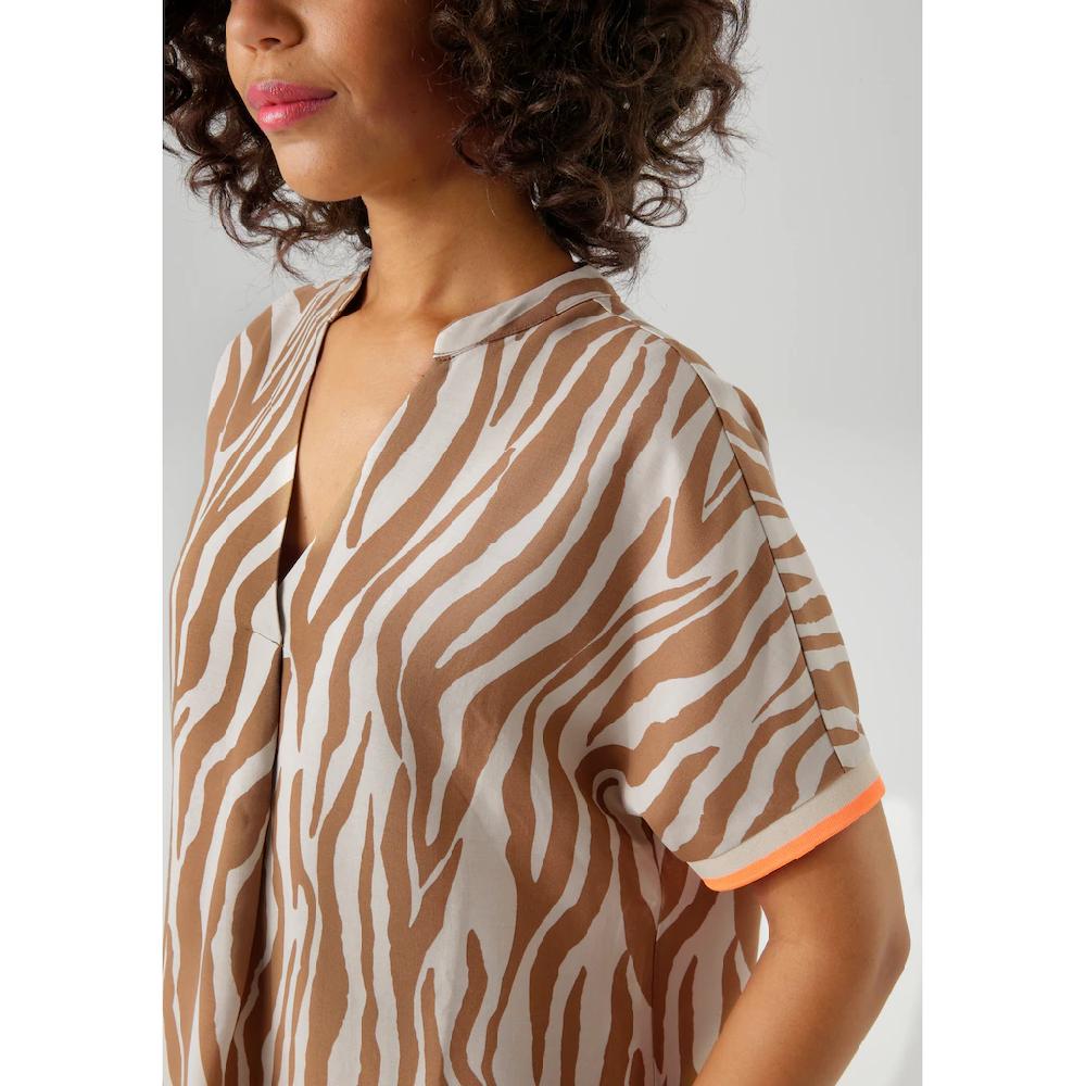 Aniston CASUAL Sommerkleid mit Zebrastreifen und extravagantem Bordüren-Druck - NEUE KOLLEKTION Bis zu 65% Rabatt