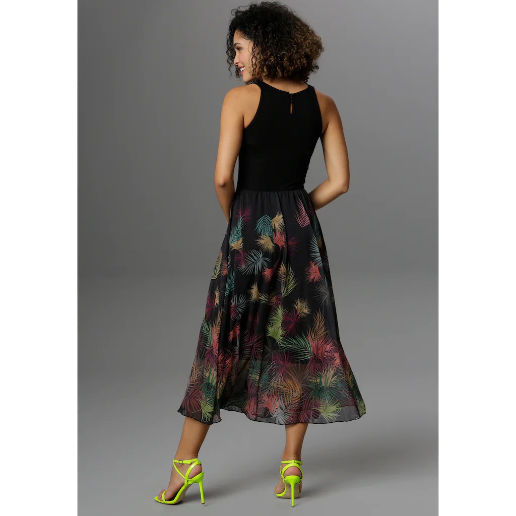 Aniston SELECTED Sommerkleid mit buntem Blätterdruck Versandkostenfrei