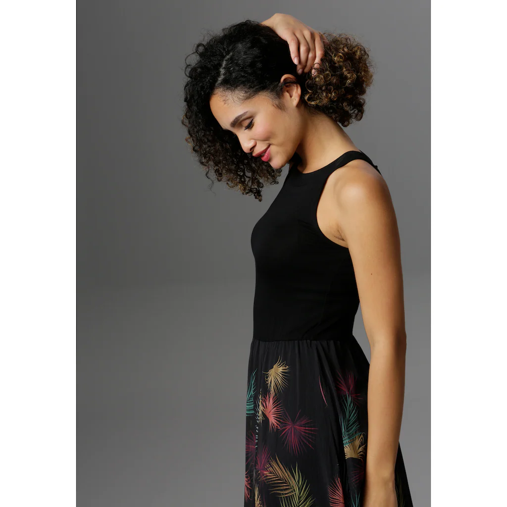 Aniston SELECTED Sommerkleid mit buntem Blätterdruck Versandkostenfrei