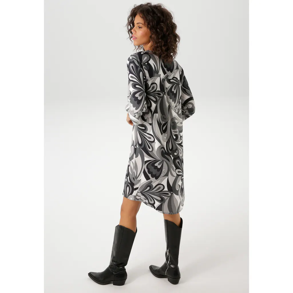 Aniston CASUAL Sommerkleid mit farbharmonischem graphischem Druck Rabatt