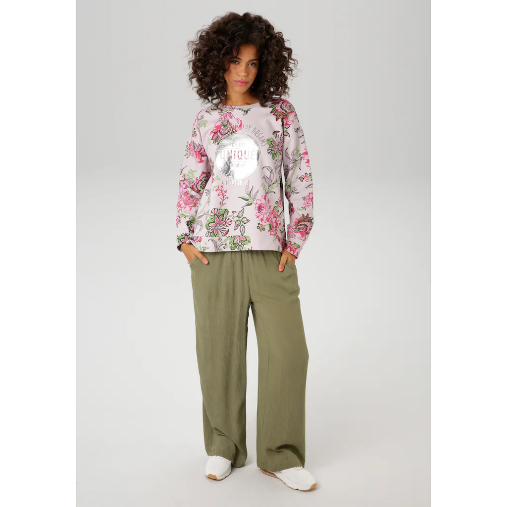 Aniston CASUAL Sweatshirt im extravaganten Blumendruck mit Folienprint - NEUE KOLLEKTION Cyber Monday