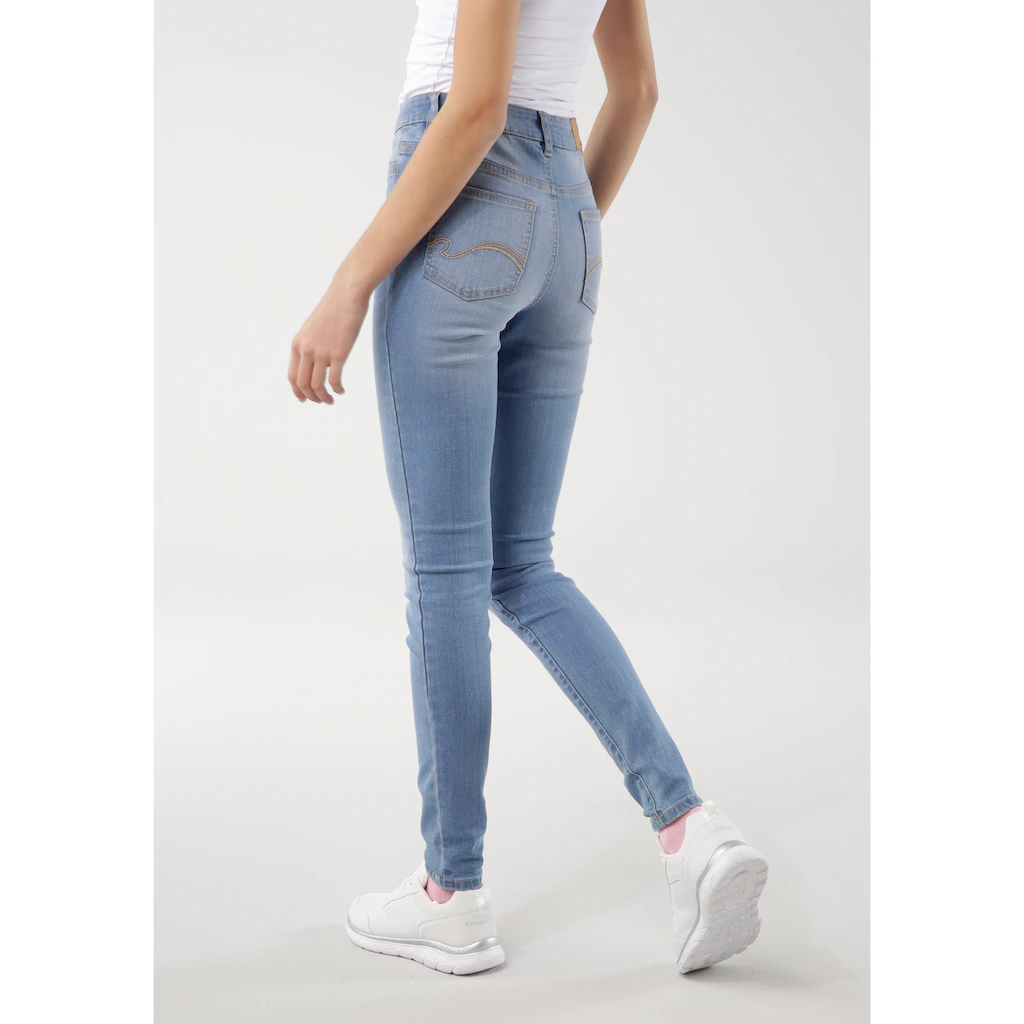KangaROOS 5-Pocket-Jeans »SUPER SKINNY HIGH RISE« knöchellang mit Used-Optik hohe Leibhöhe Kauf eins, bekomm eins gratis