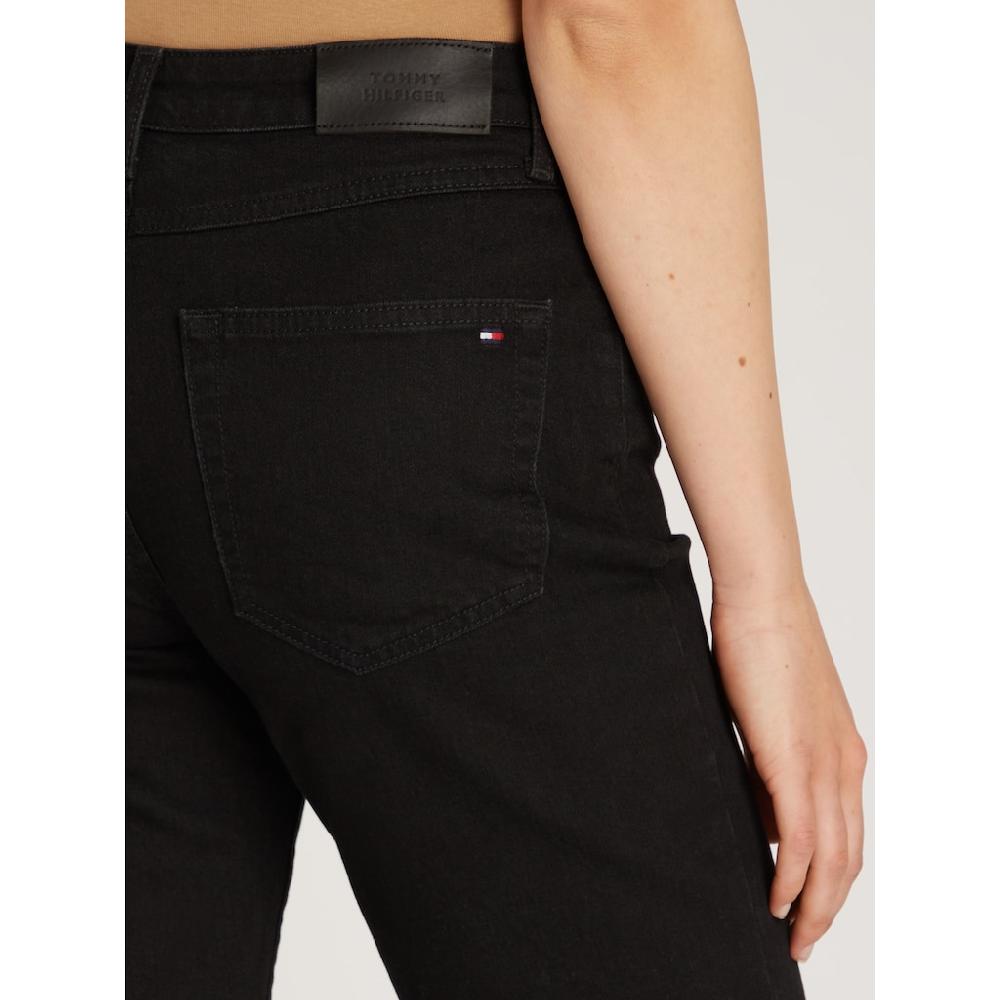Tommy Hilfiger Straight-Jeans »CLASSIC STRAIGHT RW ECRU« mit Logo-Badge in Knöchellänge Begrenzt auf 3 Tage
