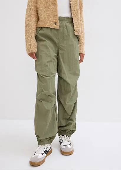 bonprix Modische Mädchen Schupfhose mit warmen Futter - grün Muttertagsangebot